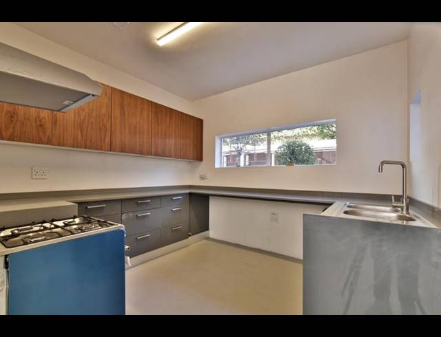 3 BEDROOM DUPLEX FOR SALE IN HYDE PARK